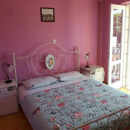 Noor Apartment And Room Hvar Town Exteriör bild